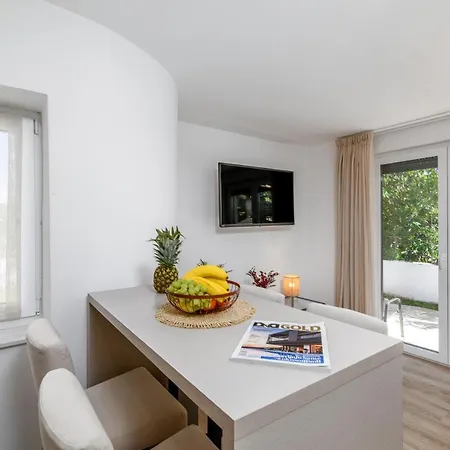 Ida Apartment *