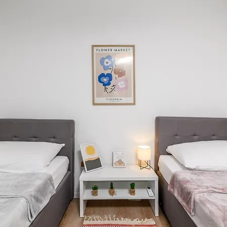 Ida Apartment